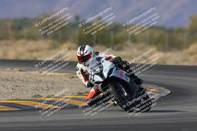 media/Dec-17-2022-SoCal Trackdays (Sat) [[224abd9271]]/Turn 7 Set 1 (1125am)/